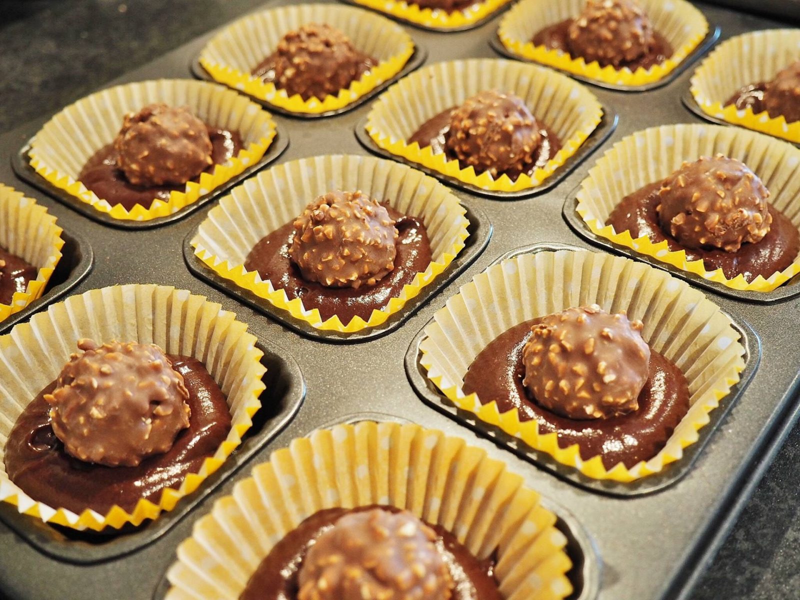 Fererro Rocher Cupcakes Topped with Fererro