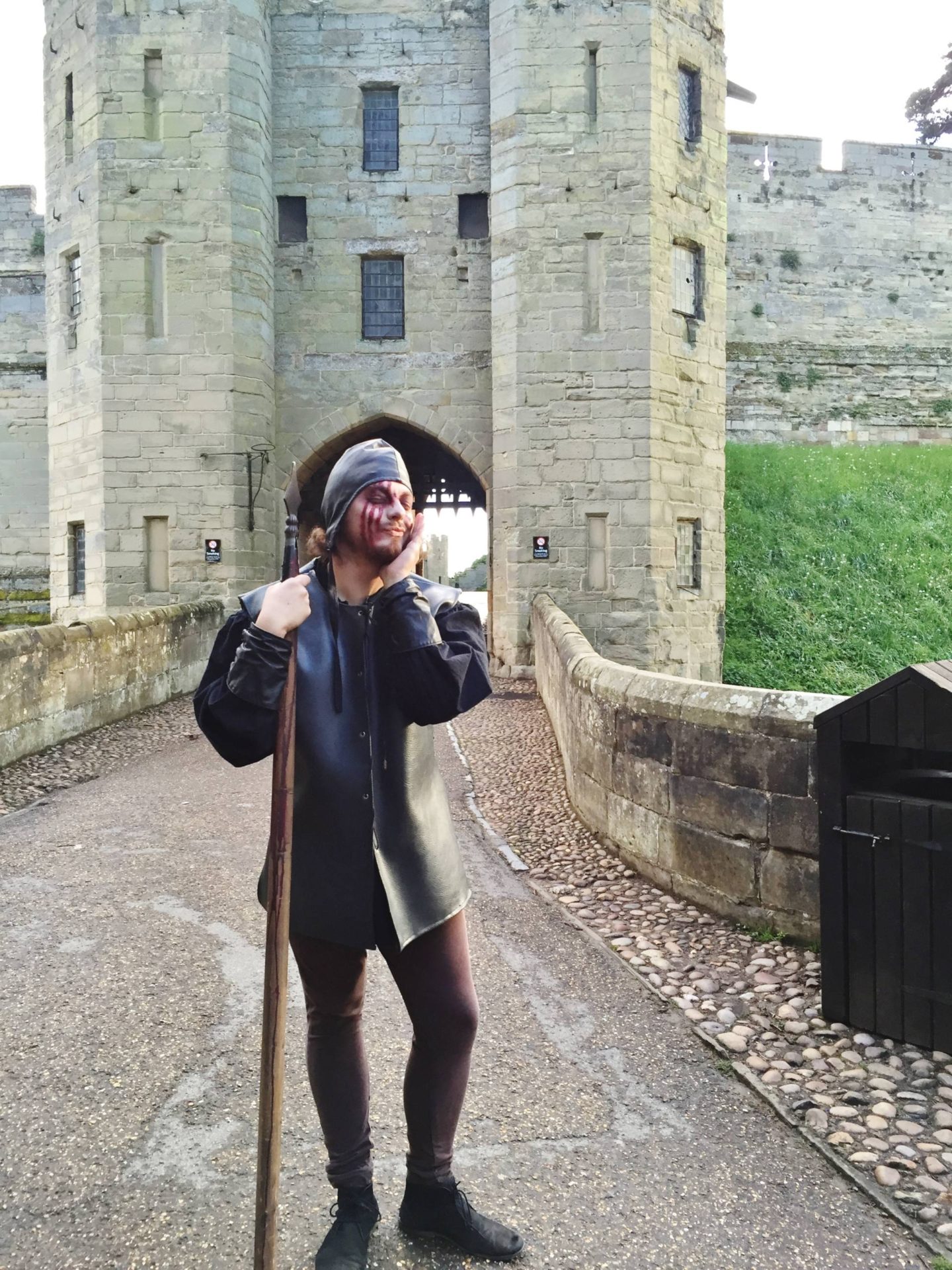 Emma Victoria Stokes Warwick Castle Dungeons After Dark Experience 