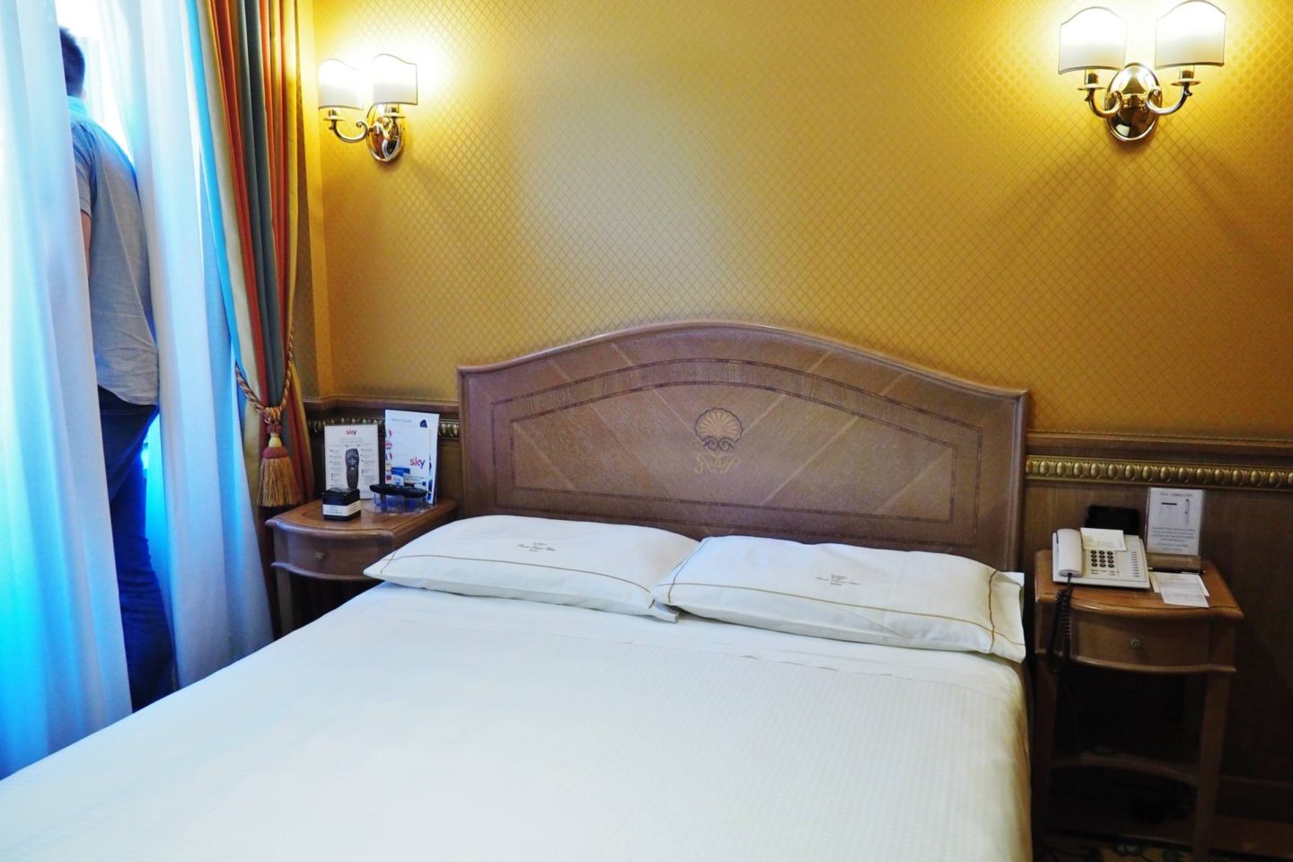 Emma Victoria Stokes River Palace Hotel Rome Double Room Bed