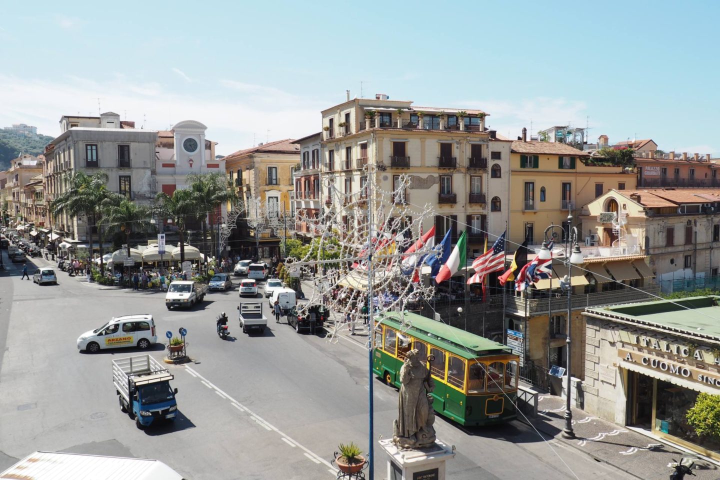 Emma Victoria Stokes Sorrento Main Square