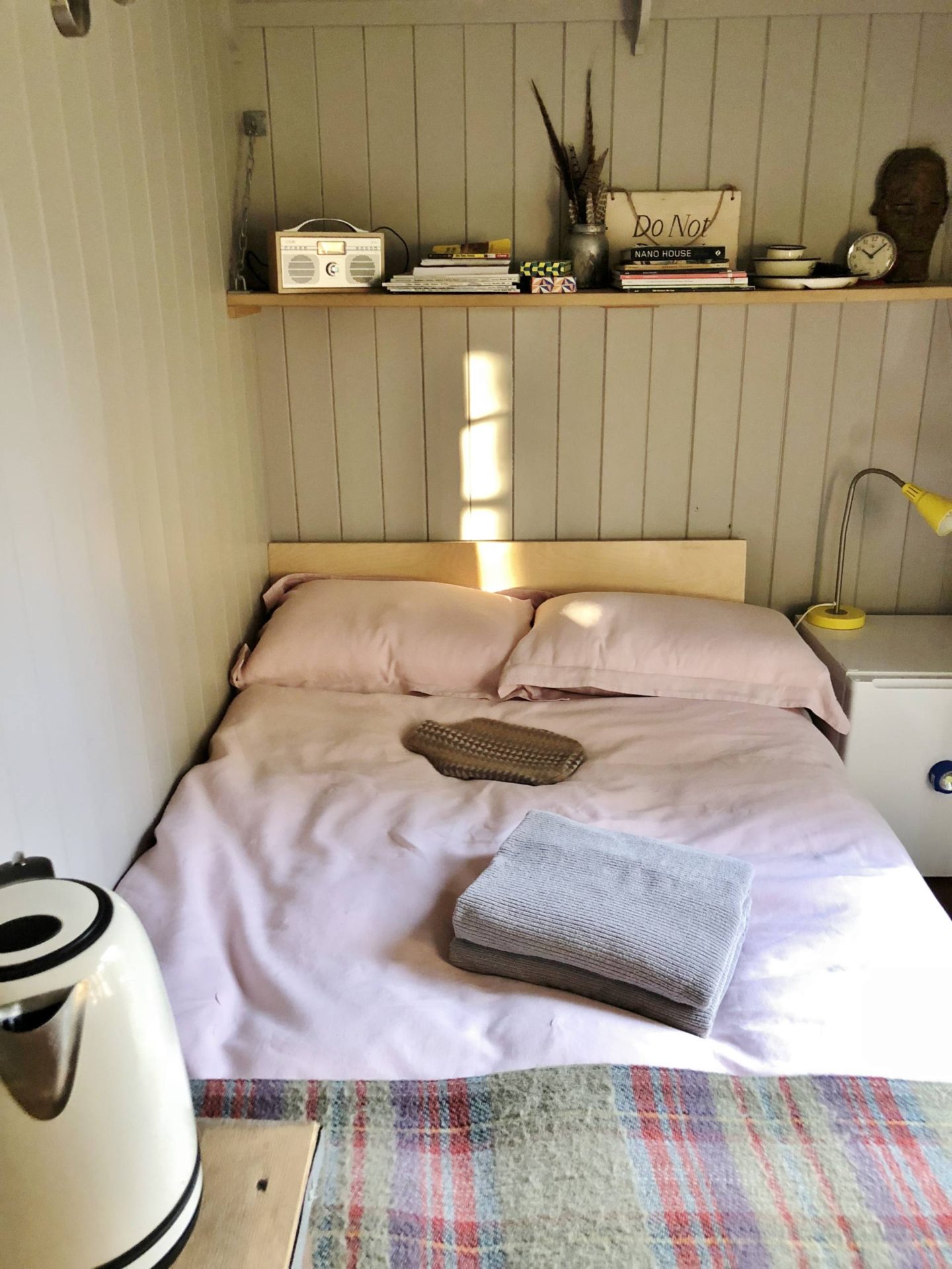 Shepherd Hut Bed Salisbury 