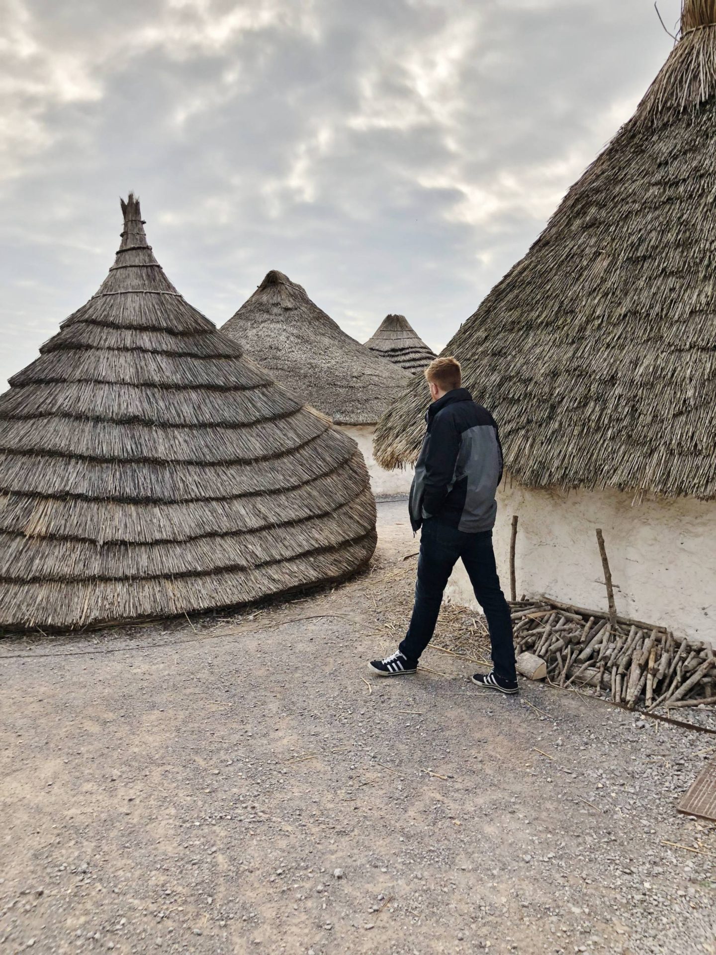 Josh Neolithic Houses Stonehenge