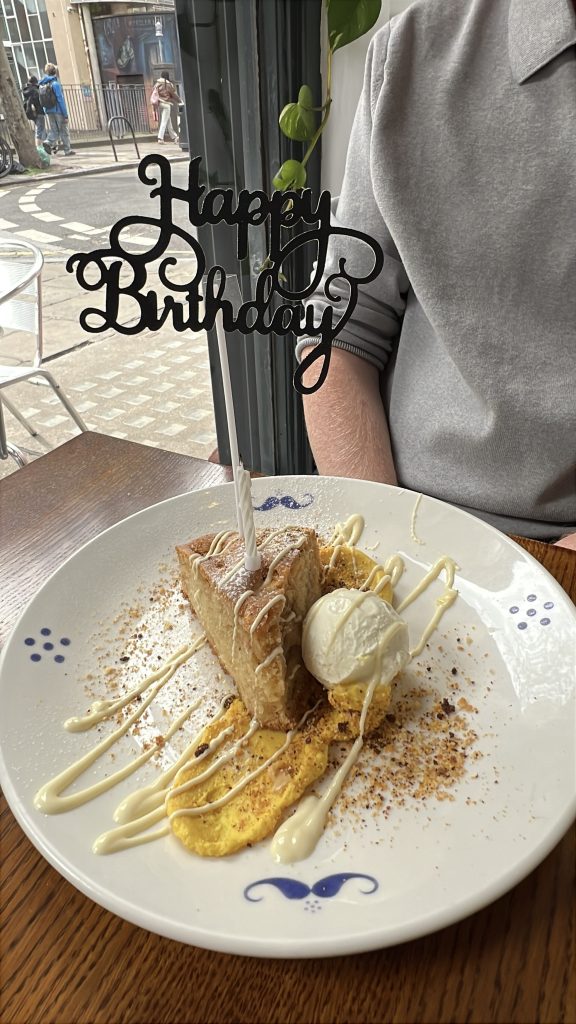 Casa Tua Birthday Cake 